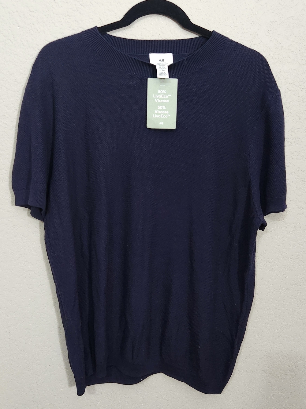 H&M Men's Navy Short-Sleeve Knit Shirt